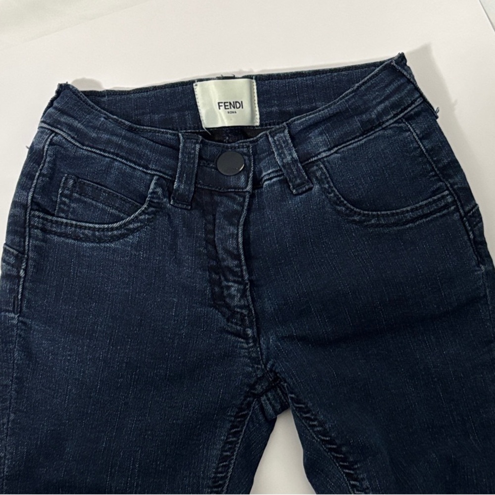 Fendi size 6 Midnight Blue Skinny Jeans